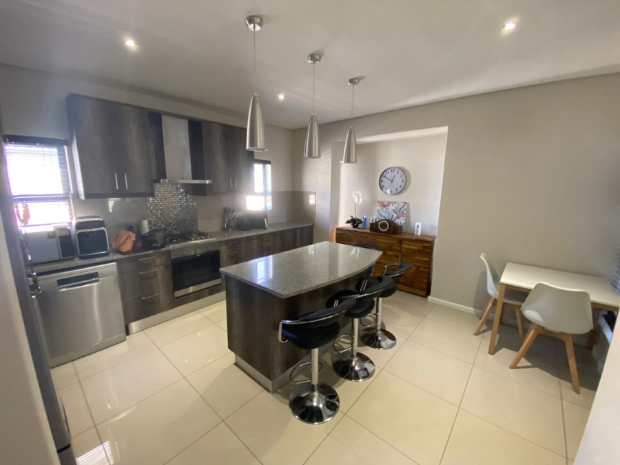 3 Bedroom Property for Sale in Turnberry Village Western Cape
